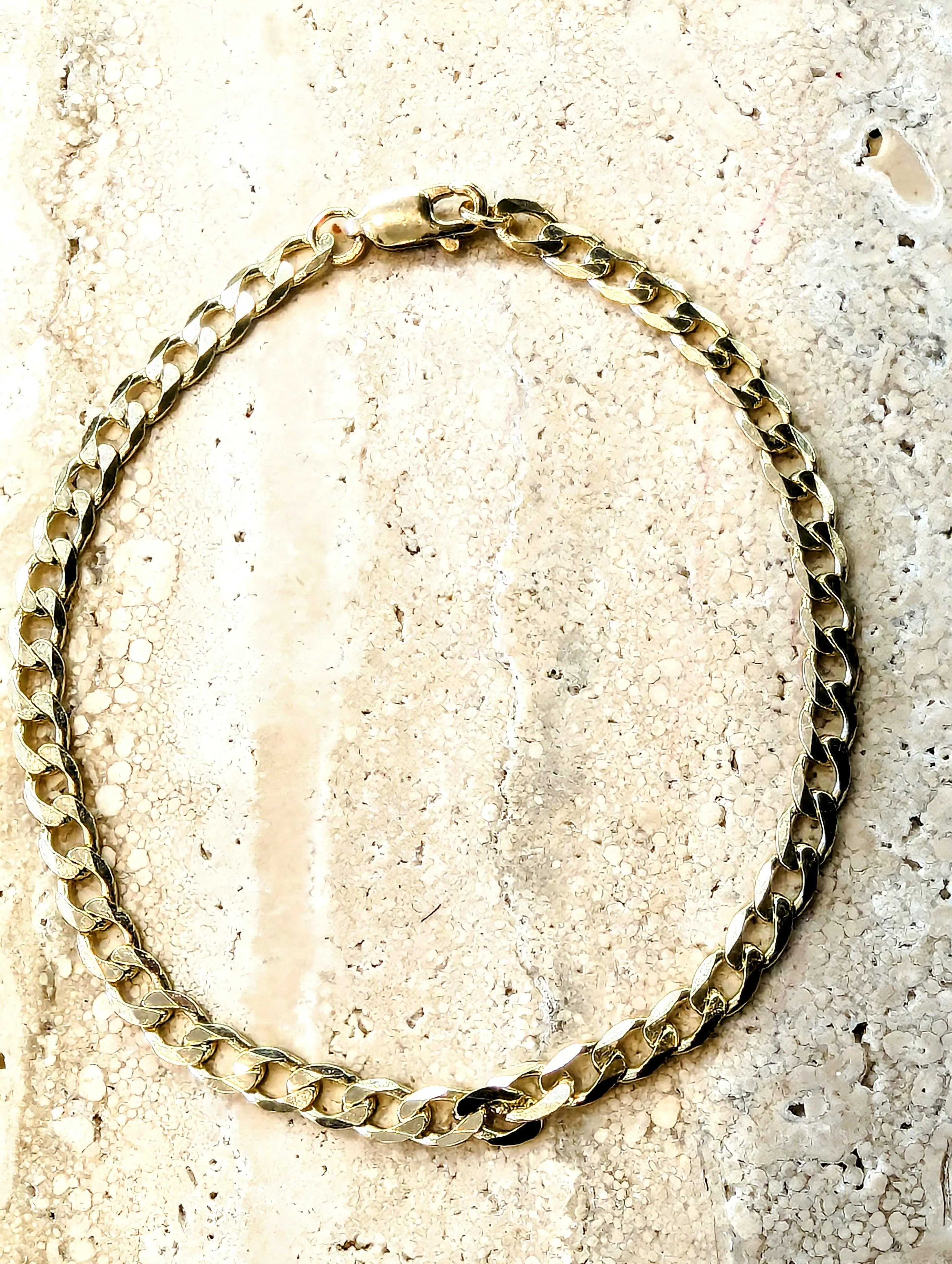 9ct Yellow Gold Metric Curb Bracelet