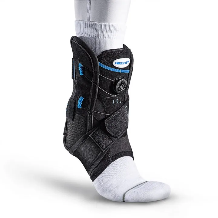 DJO Aircast AirSport   Ankle Brace